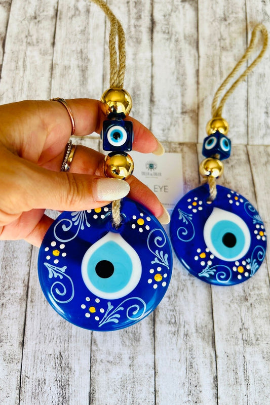 Çiçek Desenli Altın Toplu Nazar Duvar Süsü