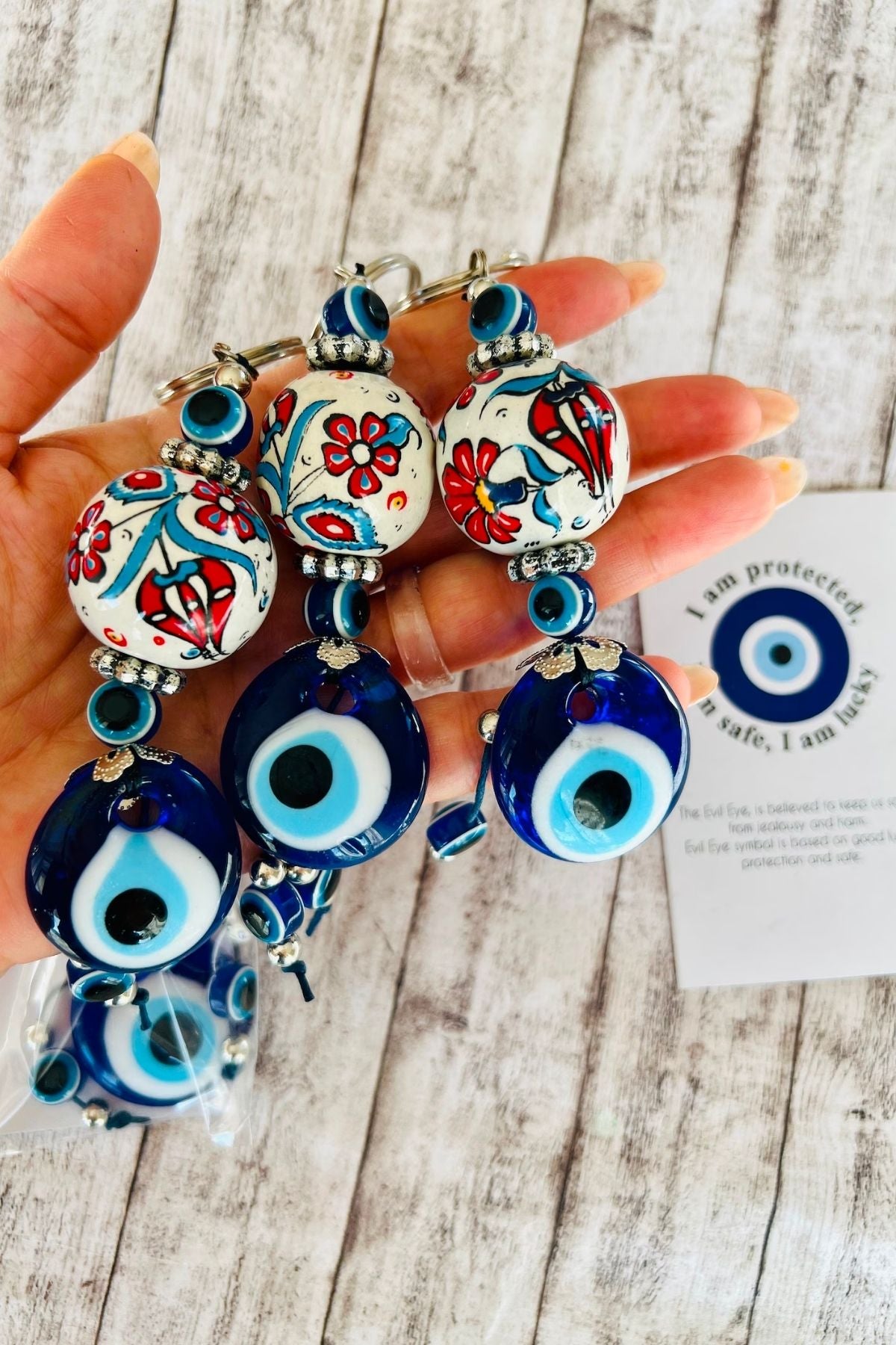 Lona Nazar Boncuklu Anahtarlık