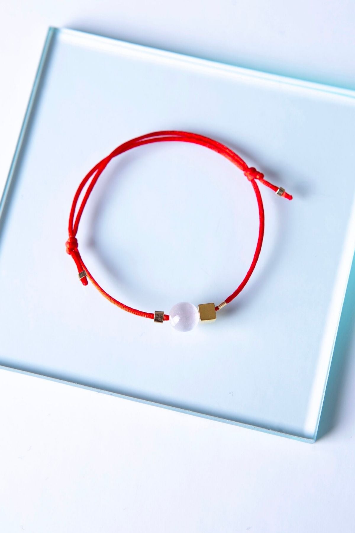 Dilek Bilekliği - Talia - Selenit Kristalli ve Kırmızı İpli