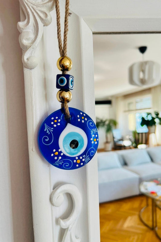 Çiçek Desenli Altın Toplu Nazar Duvar Süsü