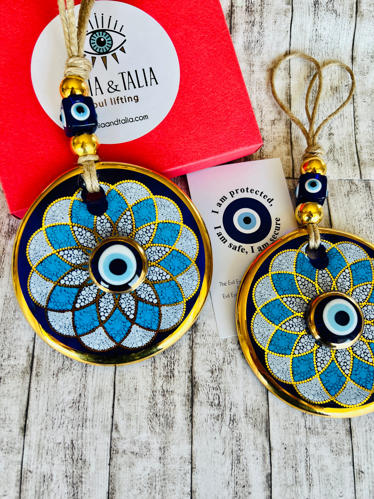 Karen Nazar Boncuğu Duvar Süsü