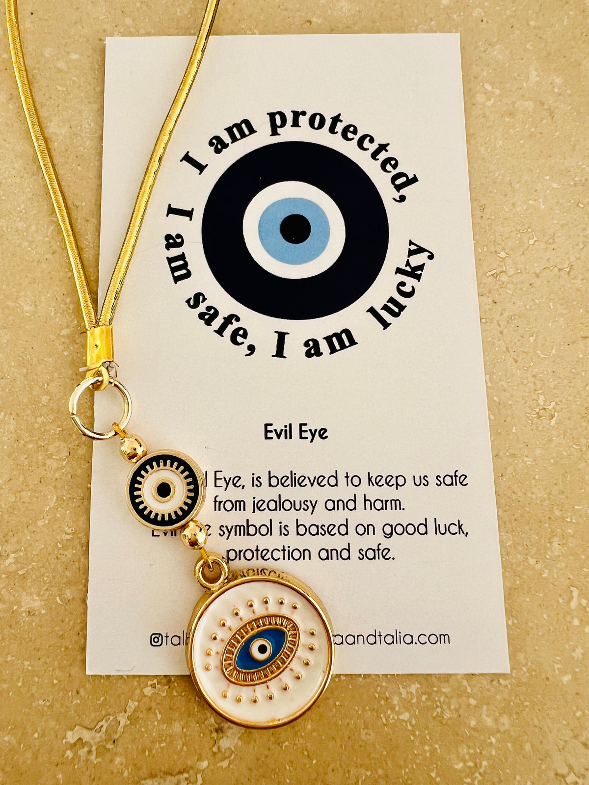 Muna Araba Dikiz Aynası Süsü